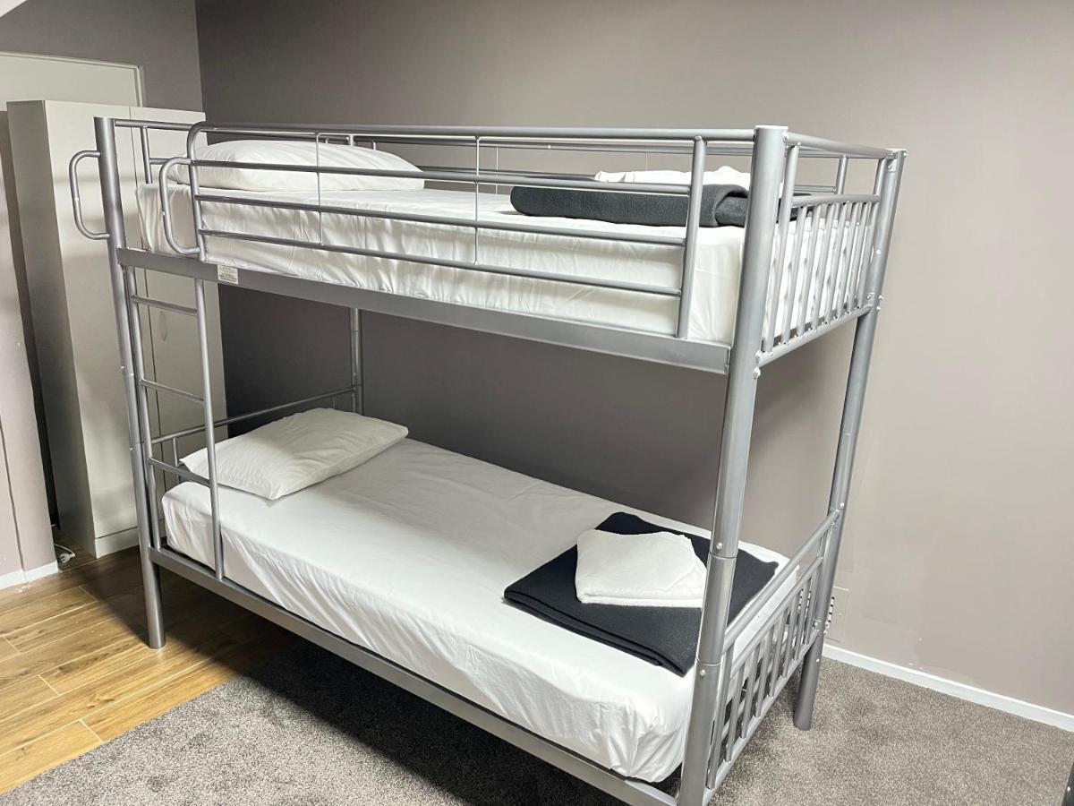 Hit Hostel Оукланд Екстериор снимка